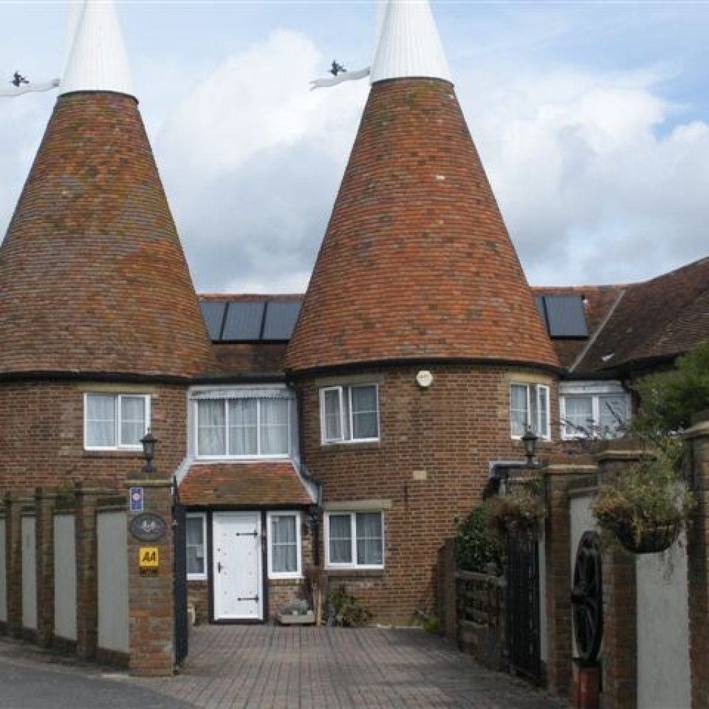 manor-farm-oast